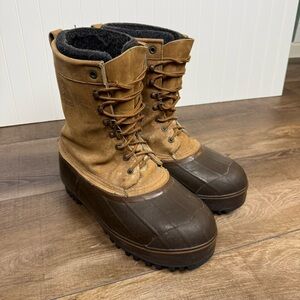 LaCrosse Men's Winter Boots Size 10 Wool Lined Waterproof Insulated Heavy Duty